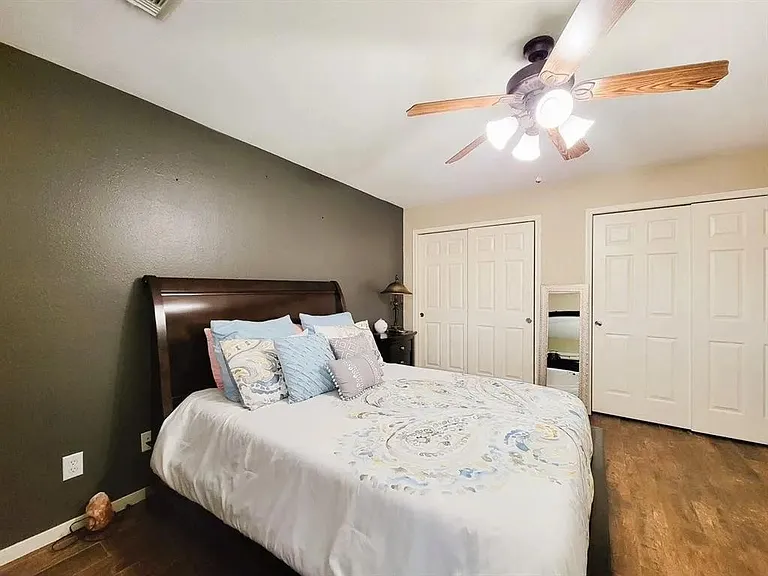13210 Baron Hill Ln — Photo 9