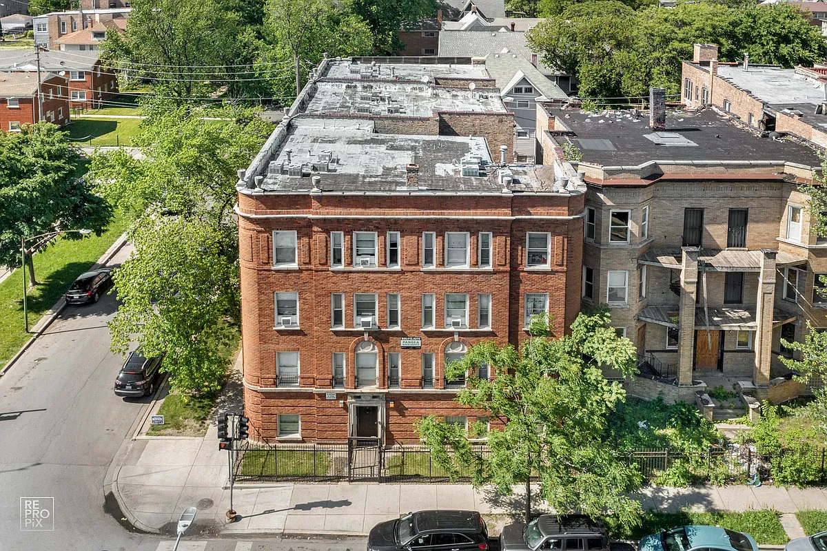 Building Photo - 5732 W Washington