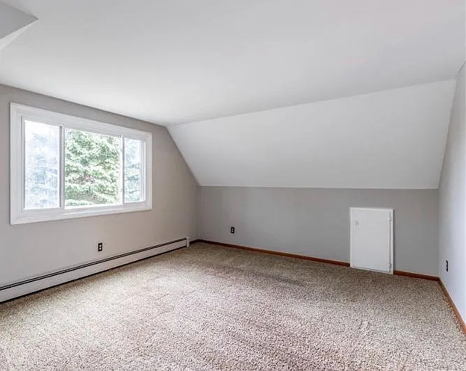 215 Crandon Blvd — Photo 4