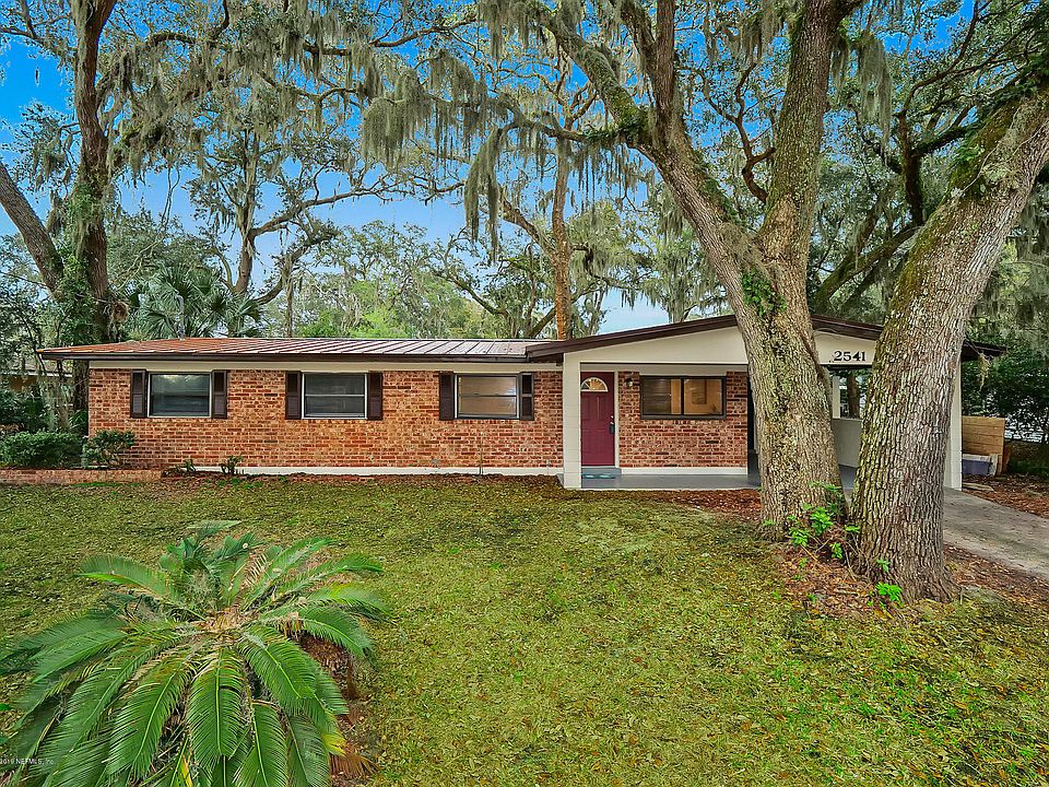 1st image of 2541 Galapagos Ave E