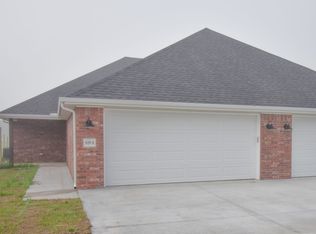 929 W Buchanan St #1, Prairie Grove, AR 72753