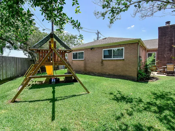 2947 Highland Lakes Dr, Missouri City, TX 77459