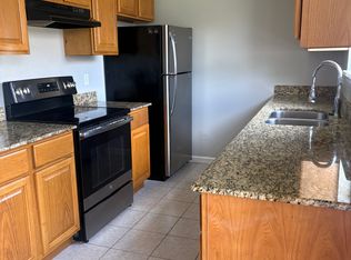588 King Ln #A, Pea Ridge, AR 72751