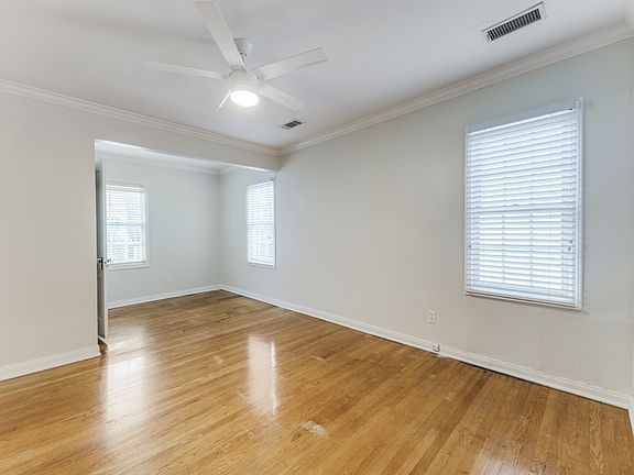 3rd image of 4065 Bryn Mawr Dr