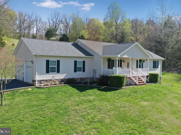 786 Bentonville Rd, Bentonville, VA 22610