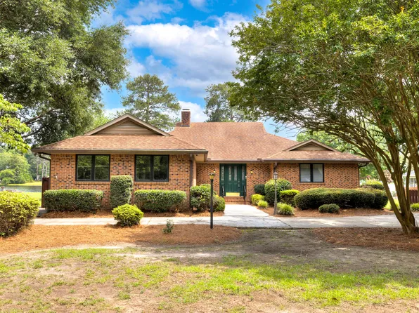 710 Lakewood Dr, Sumter, SC 29150