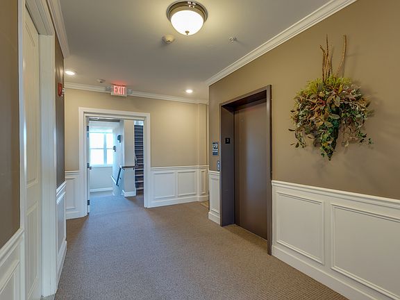 5th image of 1808 24th Ave S Suite 302