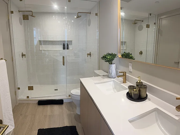 3100 NE 1st Ave #905 — Photo 9