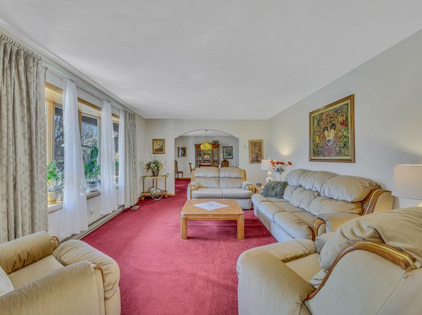 20 Fordham Rd, Wilkes Barre, PA 18702