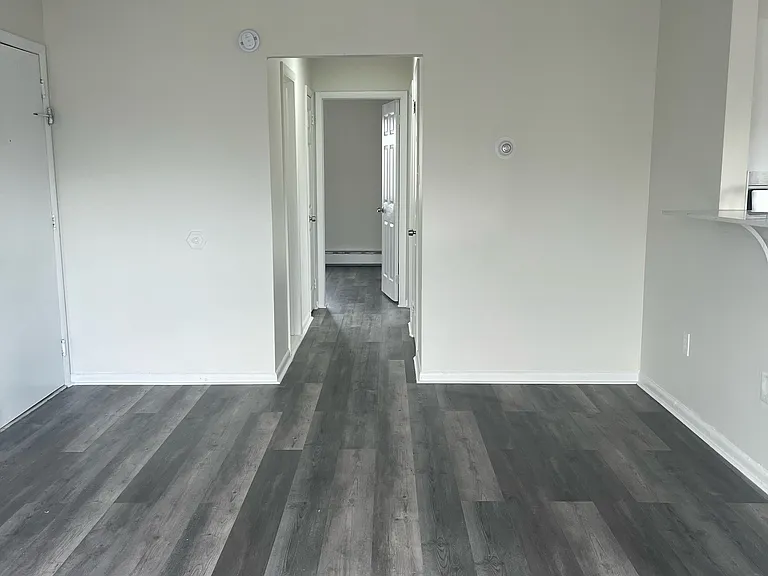 2005 W Riverside Dr #12 — Photo 12