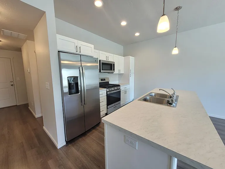 4816 E Fairview Ave #4816 — Photo 4