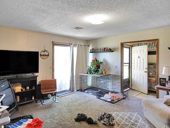 2nd image of 3612 W 15th Ave