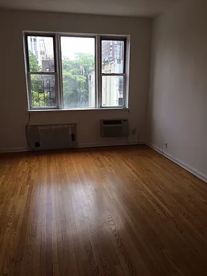 Rented by Comprehensive Management | media 5