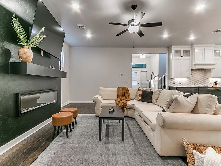 13243 Sawtooth Oak Rd — Photo 6