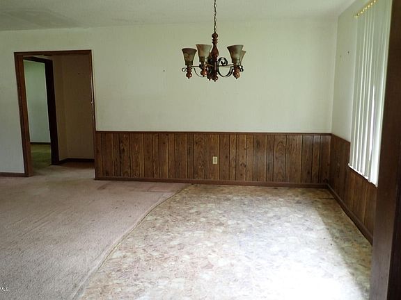 4th image of 114 La Place Ave