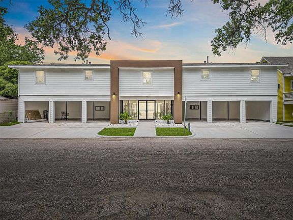 3rd image of 712 Ball St #111