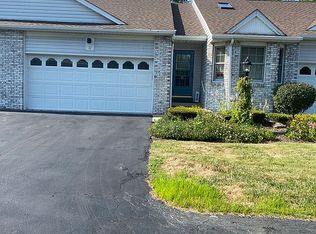 12 Harneds Lndg, Cortland, OH