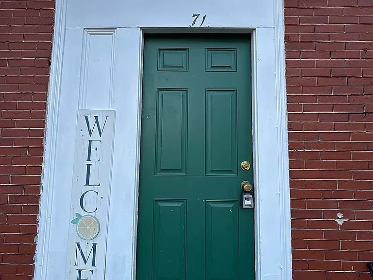71-103 Front Street — Photo 3