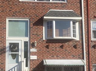 12233 Sweet Briar Rd, Philadelphia, PA 19154