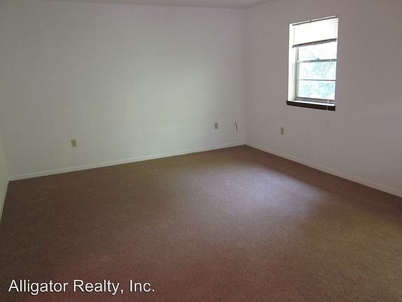 4th image of 1835 NW 5th Ave APT 3