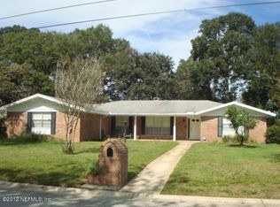 7305 Maple Tree Dr, Jacksonville, FL 32277