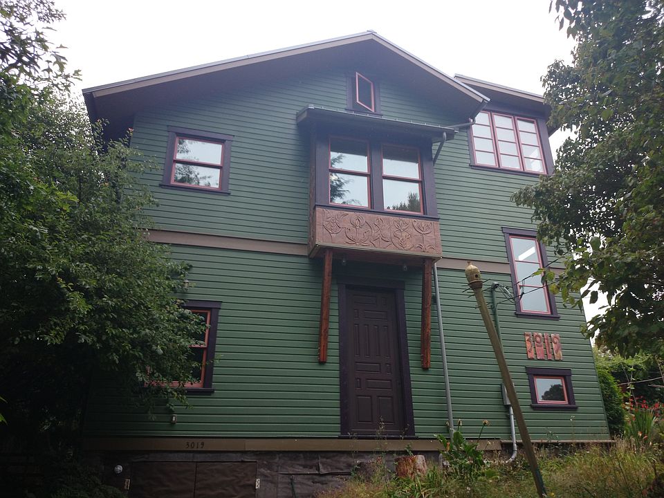 2nd image of 3019 47th Ave SW