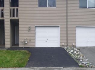 8863 Cross Pointe Loop, Anchorage, AK 99504