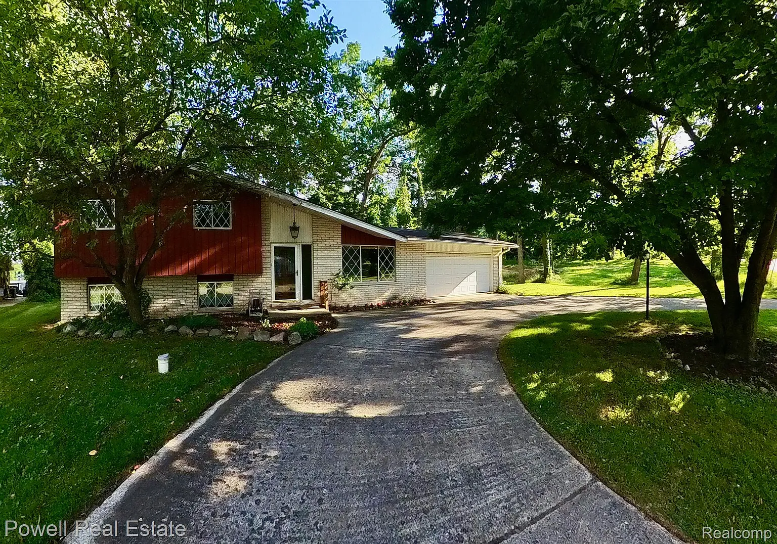 1263 Pinecrest Dr photo 1