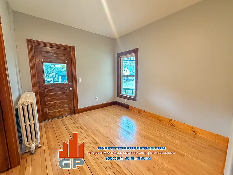 18 Clark Ave #1 — Photo 4