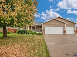 7219 Savannah Ln, Summerset, SD 57718