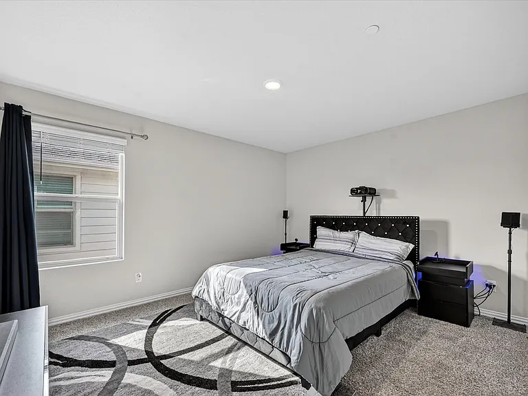 120 Monarch Way — Photo 28