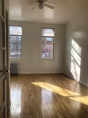 Rented by Irene Mihalios, LREB | media 4