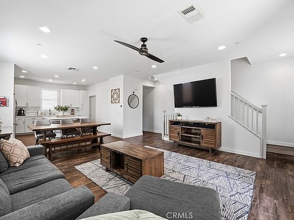 5th image of 809 S Anaheim Blvd Unit 101