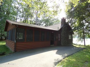335 Peck Rd, Wynantskill, NY 12198