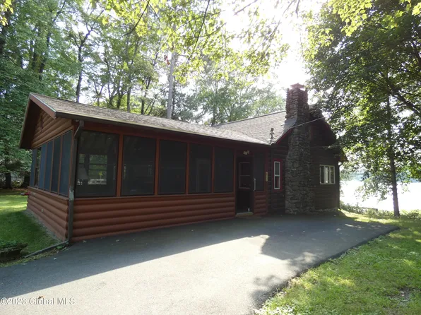 335 Peck Road, Wynantskill, NY 12198