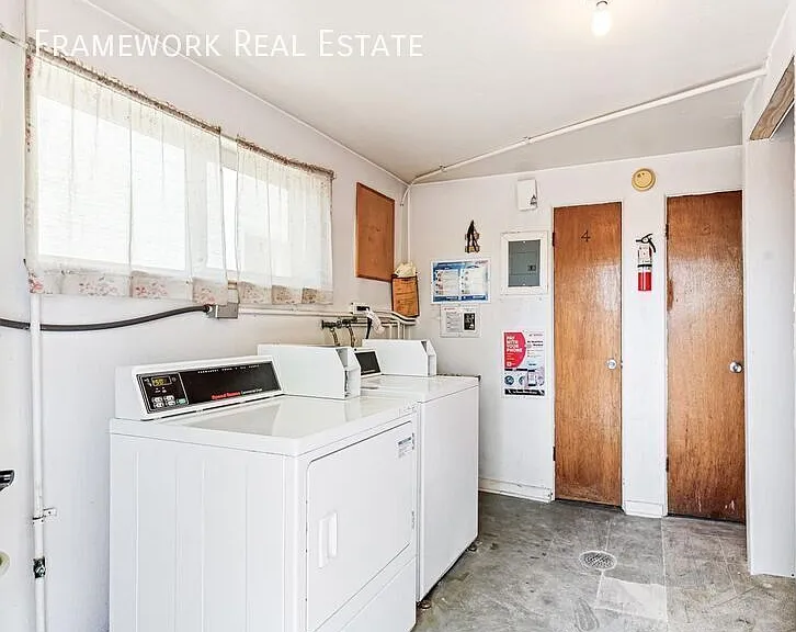 1689 Reed St #4 — Photo 5