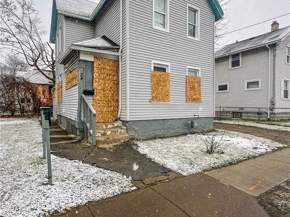 24 Henion St, Rochester, NY 14611