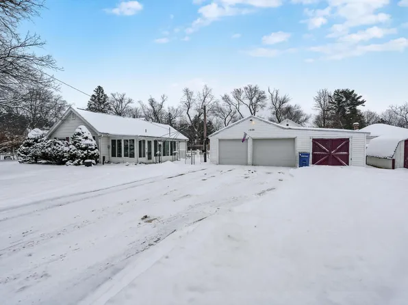 1228 Brownell St, Kalamazoo, MI 49006