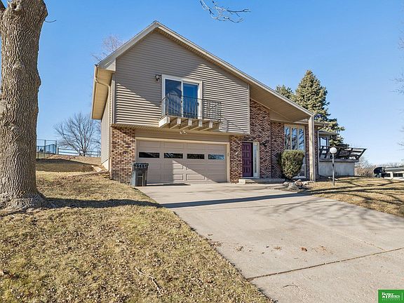 2nd image of 2717 Eagle Dr
