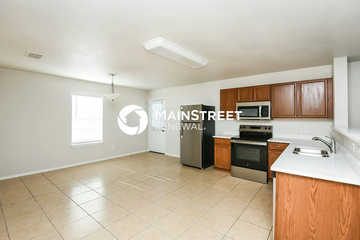 Kitchen - 14029 Coyote Trl
