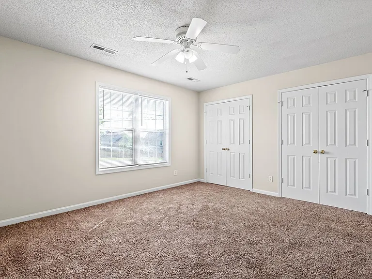 Jockey Drive-3822 — Photo 16