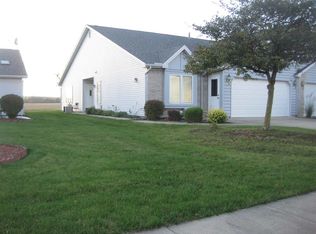 1109 Woodridge Dr, Decatur, IN 46733