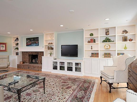 Media center w/built-ins 