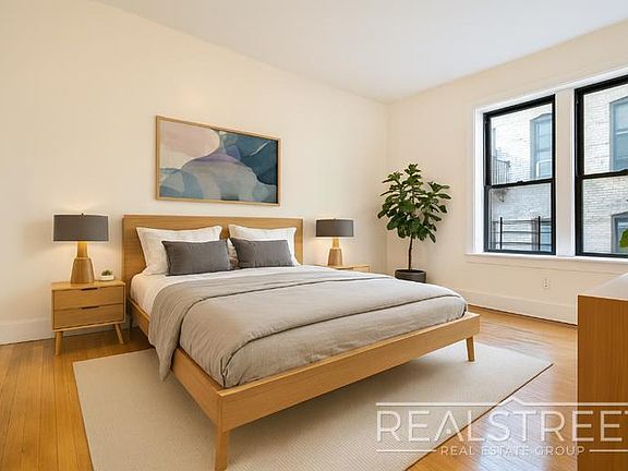 5th image of 85 Eastern Pkwy APT 3E