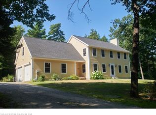 32 Rosewood Ln, New Gloucester, ME 04260
