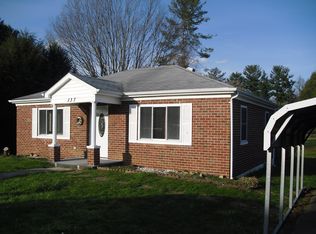 137 Rector Ave, Chilhowie, VA 24319