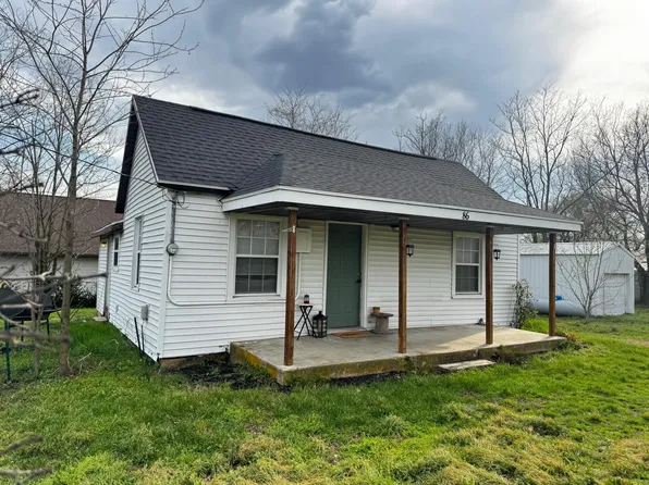 86 E Hickory Street, Fair Grove, MO 65648