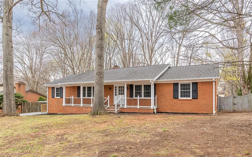 511 Carrsbrook Dr photo 1