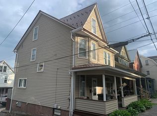 1925 Pine Ave, Altoona, PA 16601