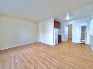 1475 18th Ave APT 1, San Francisco, CA 94122